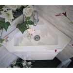 Falra szerelhető PVC fürdőszobai sarokszekrény – ICP 3939 gyanta mosdóval - Image 3